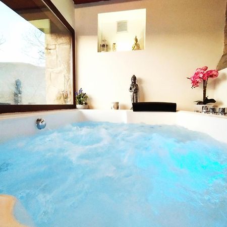 Apartamentos La Rosa Y El Pastor Guijo de Santa Bárbara Exteriör bild