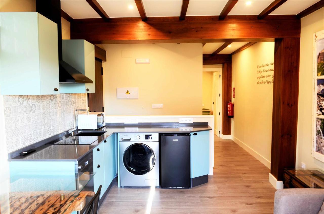Apartamentos La Rosa Y El Pastor Guijo de Santa Bárbara Exteriör bild