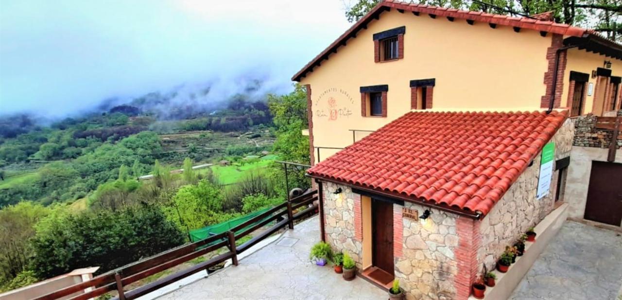 Apartamentos La Rosa Y El Pastor Guijo de Santa Bárbara Exteriör bild