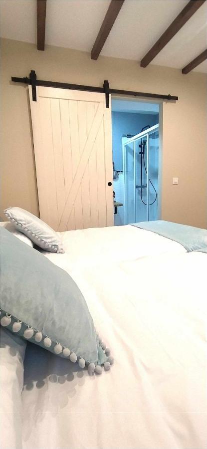 Apartamentos La Rosa Y El Pastor Guijo de Santa Bárbara Exteriör bild