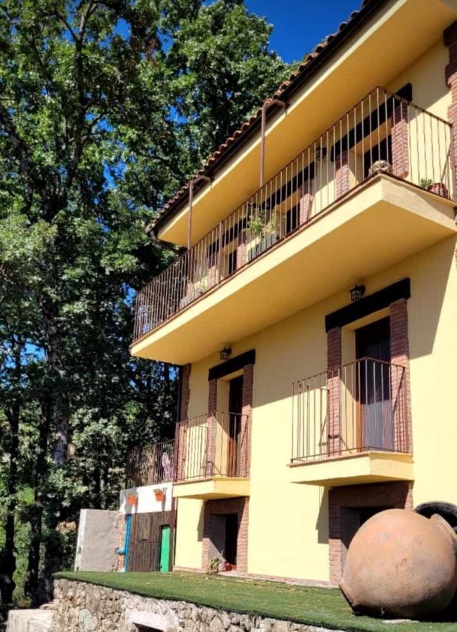Apartamentos La Rosa Y El Pastor Guijo de Santa Bárbara Exteriör bild