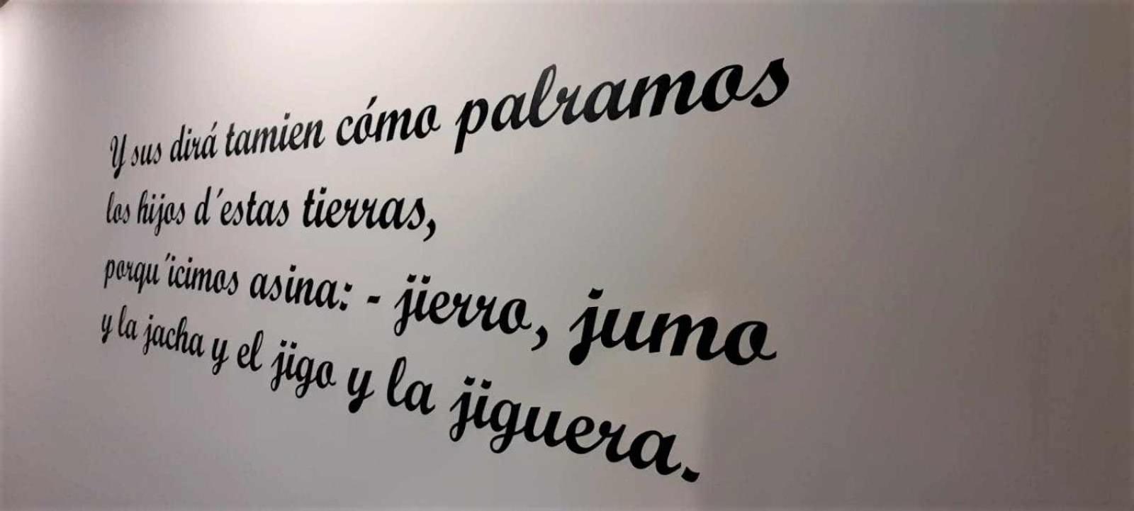 Apartamentos La Rosa Y El Pastor Guijo de Santa Bárbara Rum bild